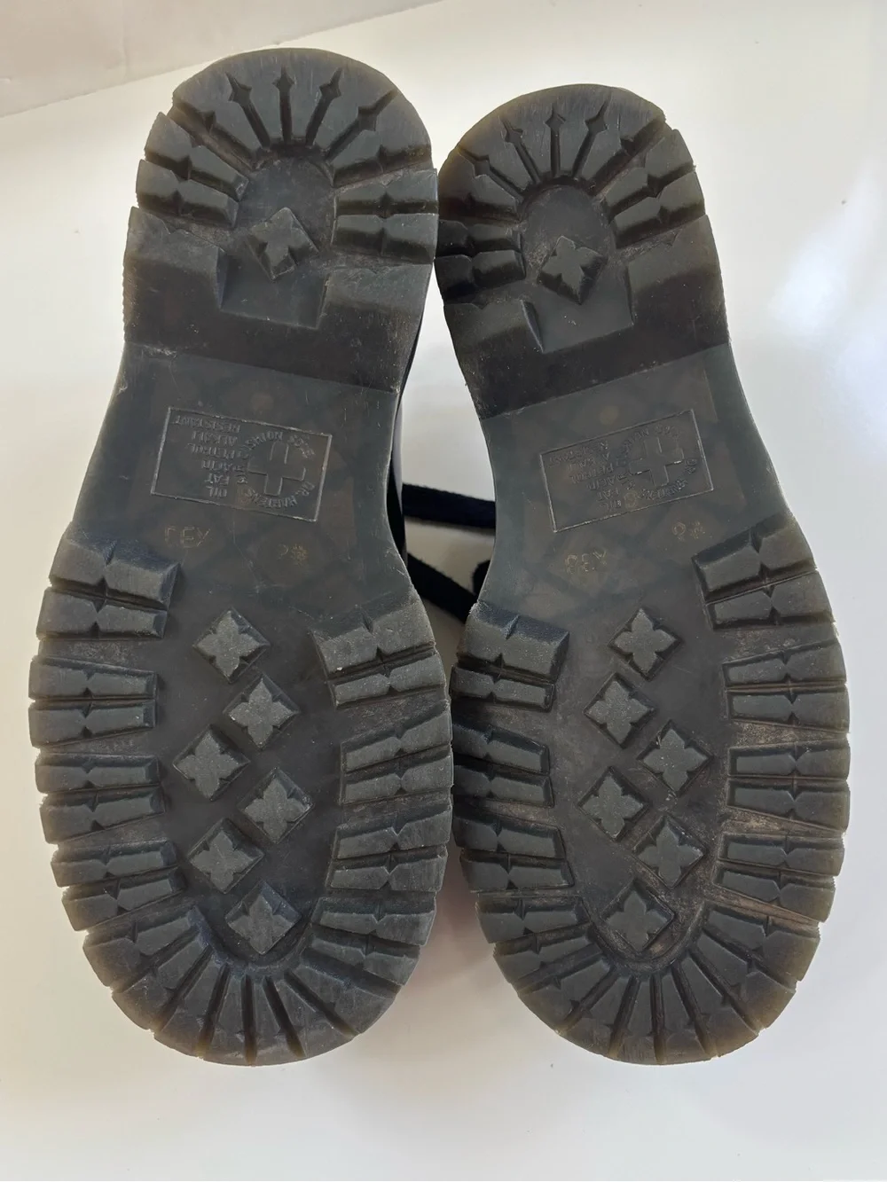 Dr. Martens Women's Black Holly Women's Leather Platform Shoes Size US 8 EU39